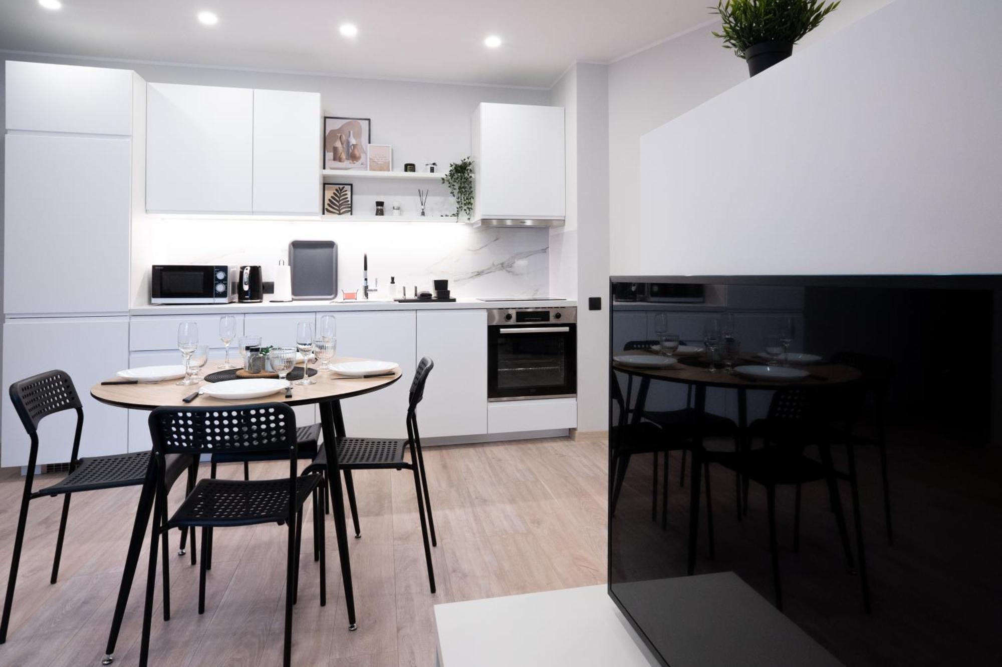 Friends And Family Vacation Apartments Riga Exterior photo